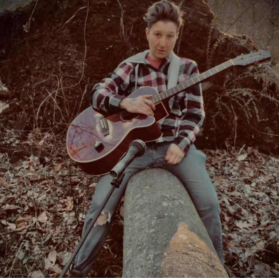 KT Lay Acoustic